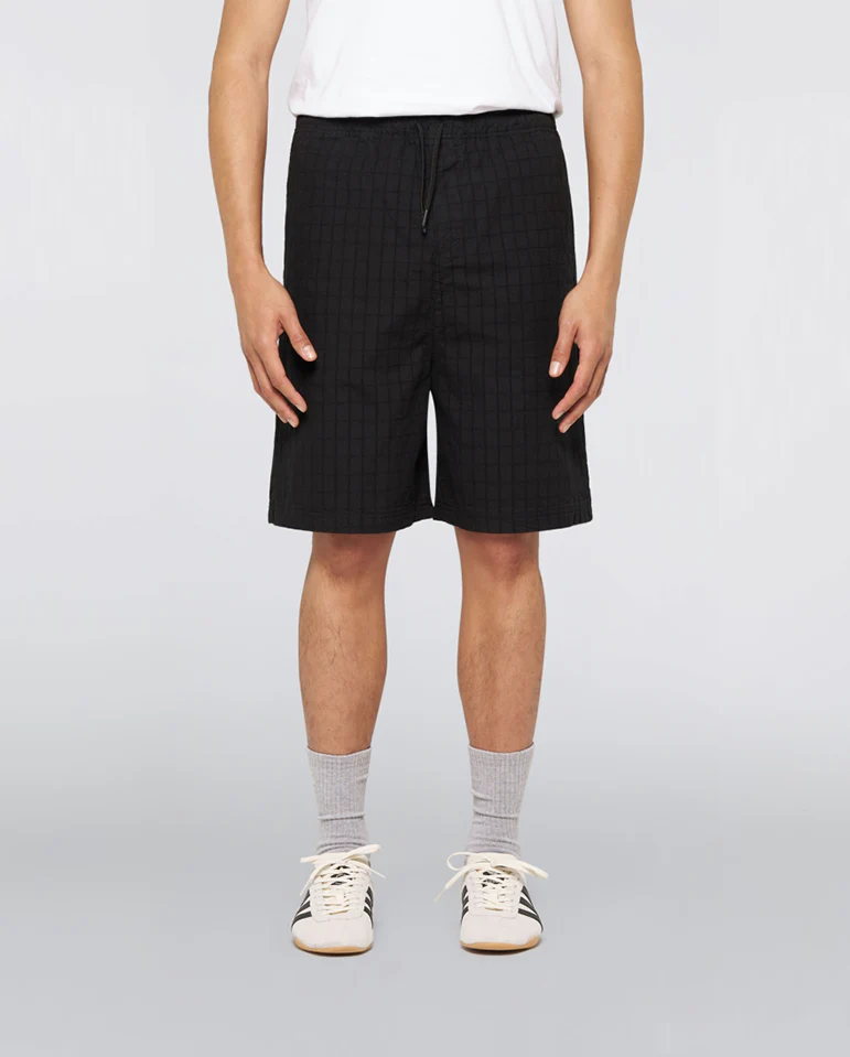 Avalon Short - BLACK GARMENT DYED - Image 2