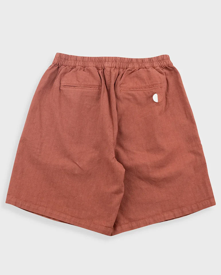 RELAXED ASSEMBLY SHORT - RED OXIDE - Image 6