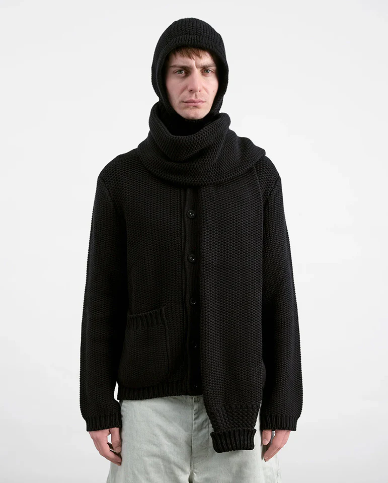 Sleeve Scarf Black - Image 4